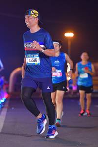 BIB: 43516, 45777
                            <button type="button" onclick="openModal(21382384)" class="btn btn-primary btn-sm float-right btn-popup" data-toggle="modal" data-target=".modal-high-quality">
                        <i class="fas fa-shopping-cart"></i> Add to Cart
                    </button>
                                            <button type="button" onclick="isThisMe(21382384, true)" class="btn btn-success btn-sm float-right btn-popup btn-isme hidden" data-toggle="tooltip" data-placement="bottom" title="นี่คือรูปของคุณใช่ไหม คลิกที่นี่เพื่อเอาเข้าอัลบั้ม">
                        <i class="fas fa-plus"></i> Add to album
                    </button>
                    <button type="button" onclick="isThisMe(21382384, false)" class="btn btn-warning btn-sm float-right btn-popup btn-isnotme hidden">
                        <i class="fas fa-ban"></i> Remove from album
                    </button>